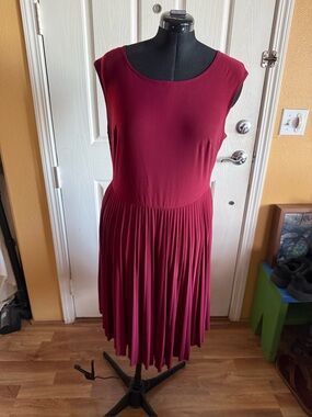 Love Squared Burgundy Dress